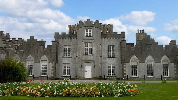 Dublin castles