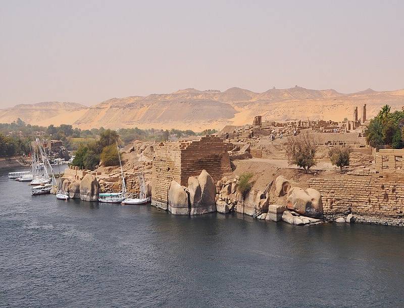 elephantine island