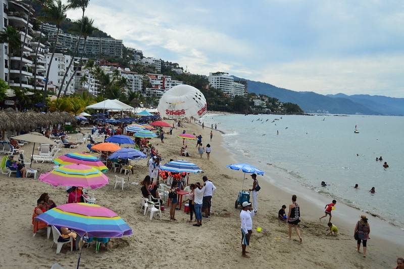 where to stay in Puerto Vallarta: neighborhoods explained