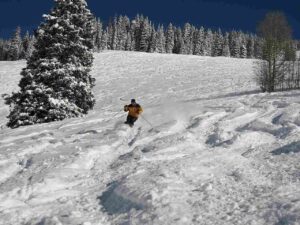 colorado ski towns near Denver